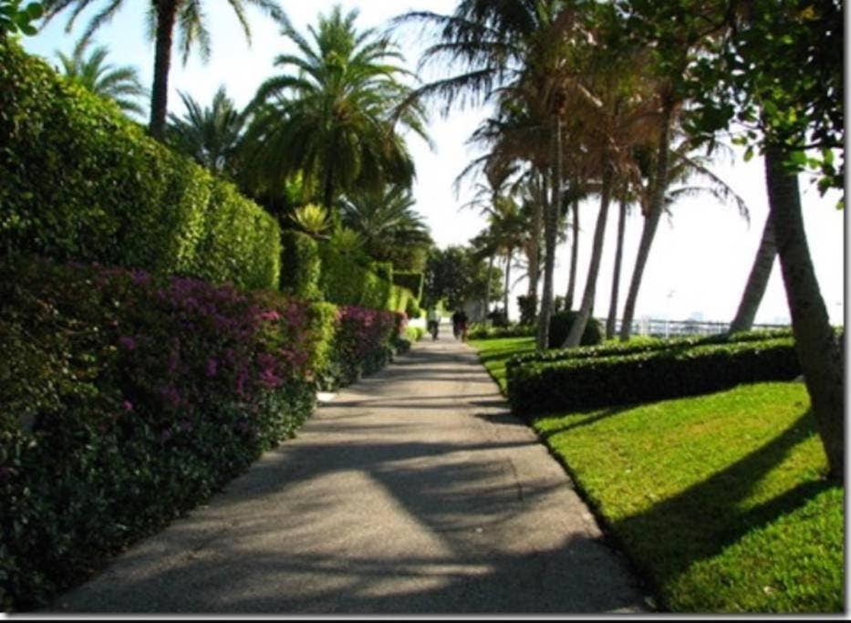 Hemingway Suites At Palm Beach Hotel Island Exterior photo